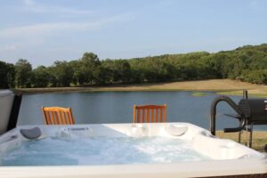 hot tub view pinnon lake