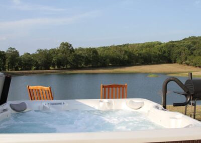 hot tub view pinnon lake